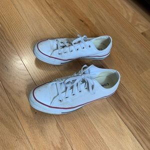 White converse size 8